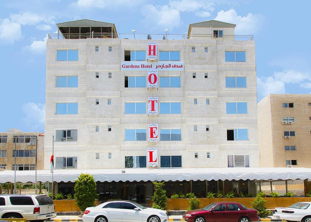 Gardens Hotel Амман Экстерьер фото