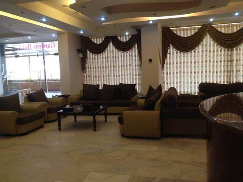 Gardens Hotel Амман Экстерьер фото
