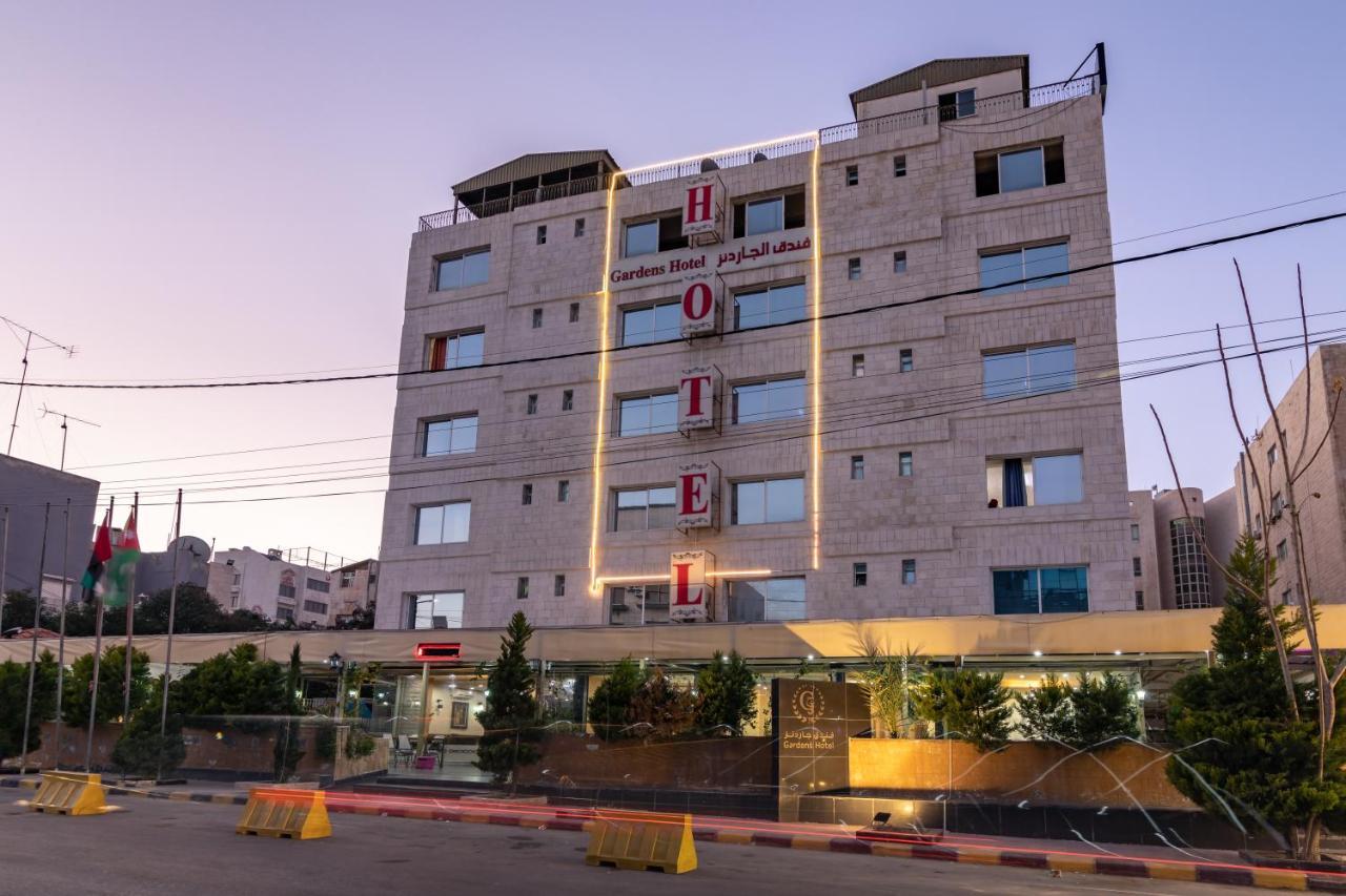 Gardens Hotel Амман Экстерьер фото