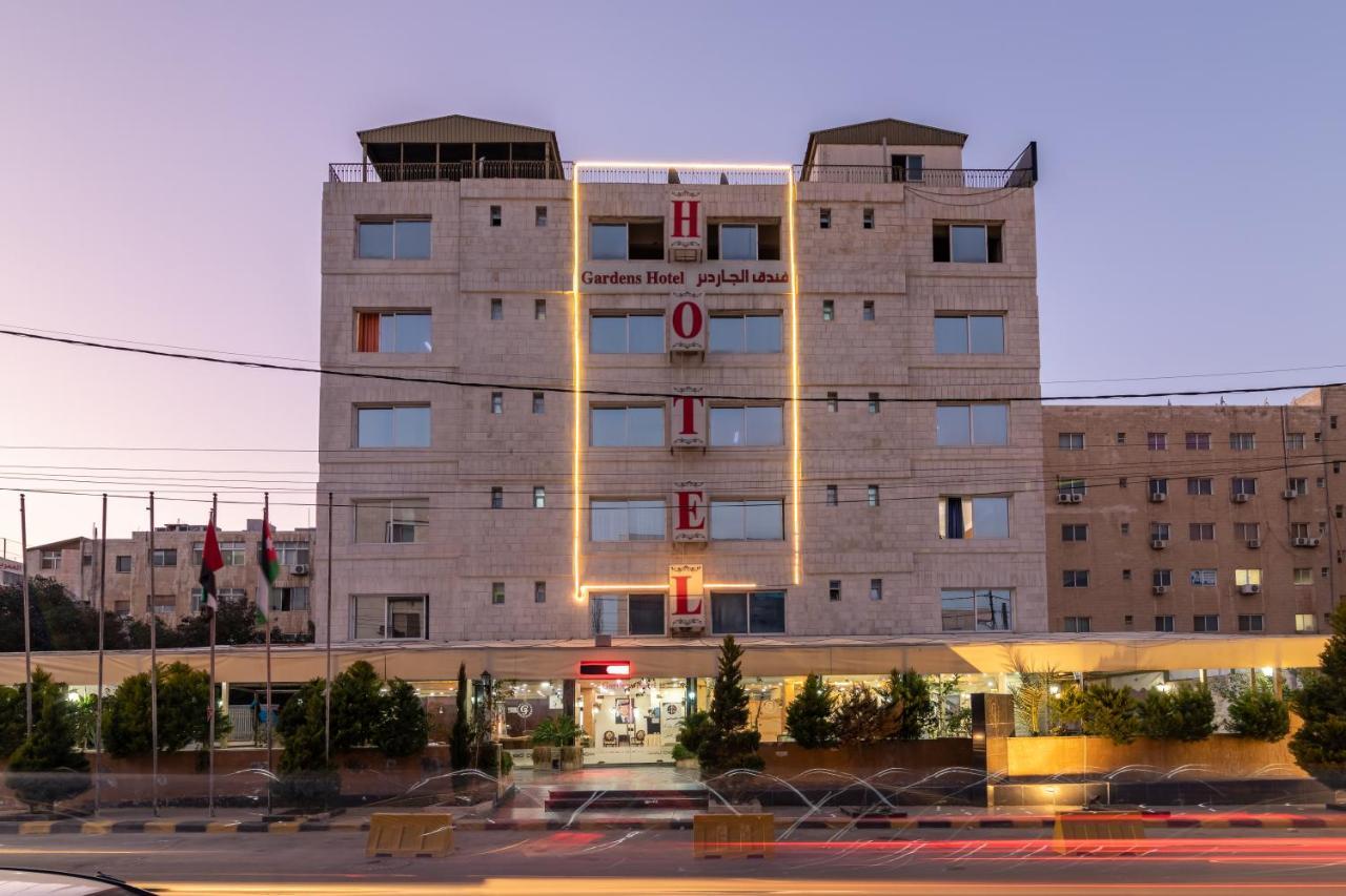 Gardens Hotel Амман Экстерьер фото